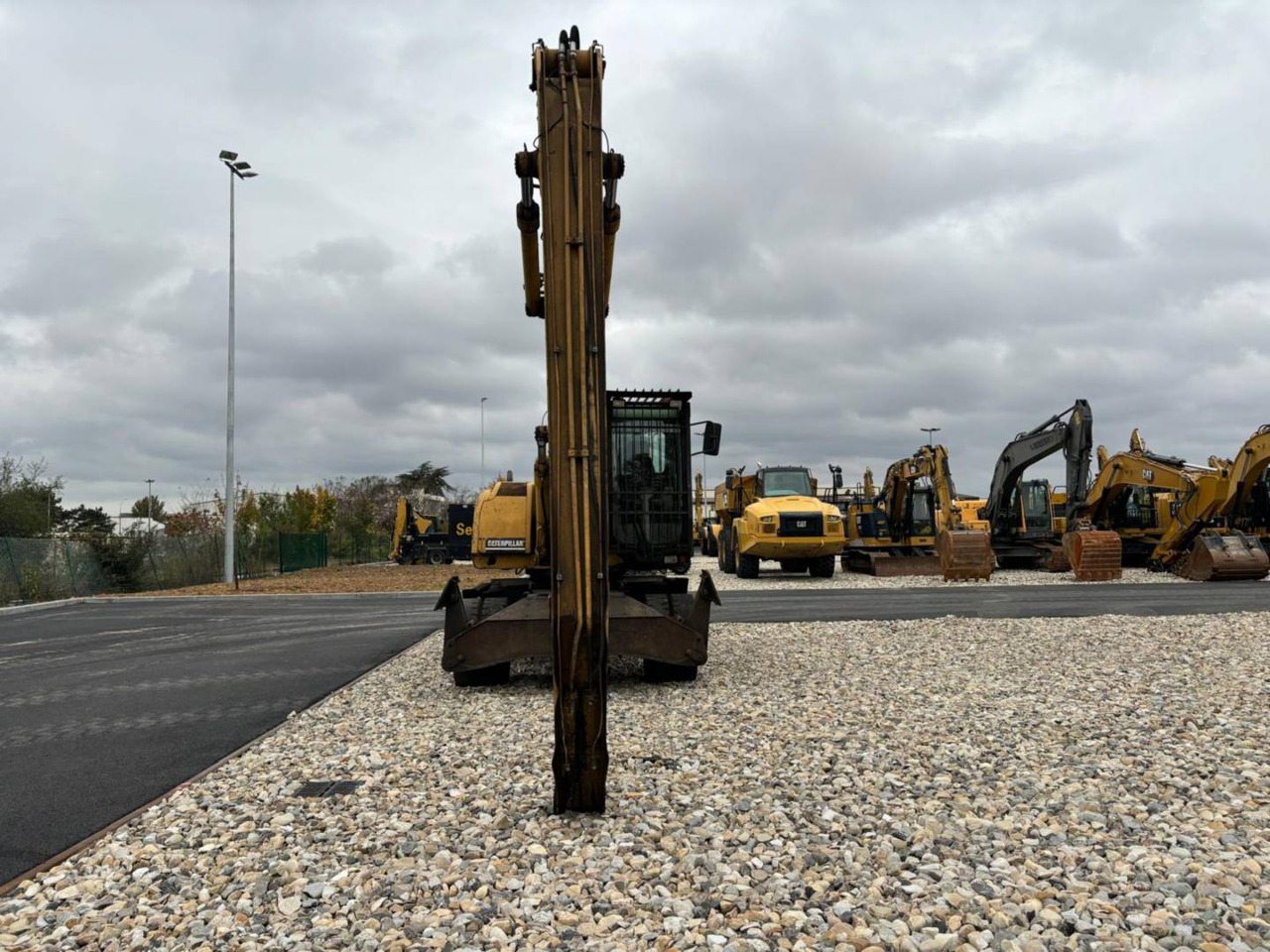 Mobiele graafmachine CAT M318C: afbeelding 8