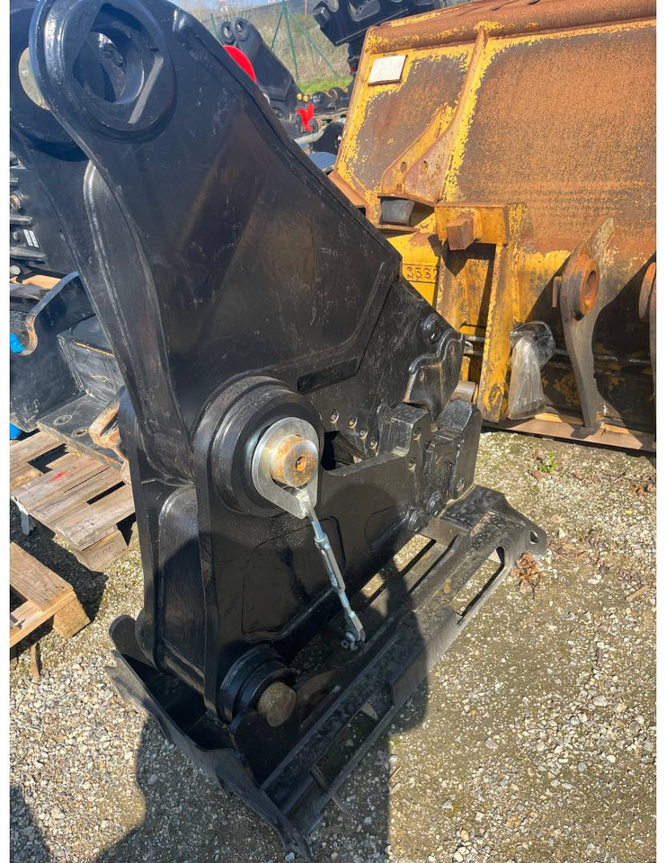 CAT MP318/CC - Sloopschaar voor Bouwmachine: afbeelding 2 CAT MP318/CC - Sloopschaar voor Bouwmachine: afbeelding 2