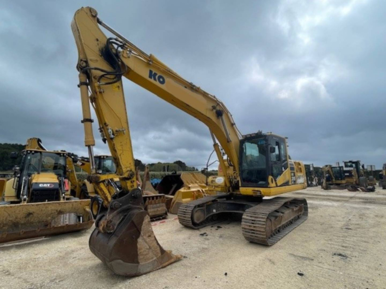 KOMATSU HB215 - Rupsgraafmachine: afbeelding 1 KOMATSU HB215 - Rupsgraafmachine: afbeelding 1