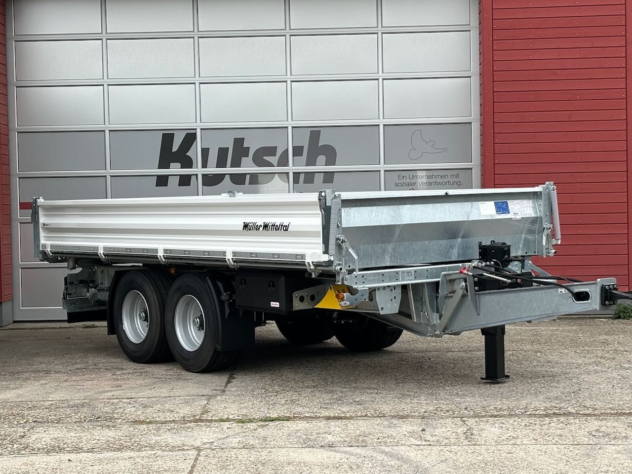 Müller-Mitteltal KA-TA-R 11,9/024 Breitreifen, Alu-Rampen, LED - Kipper aanhangwagen: afbeelding 5 Müller-Mitteltal KA-TA-R 11,9/024 Breitreifen, Alu-Rampen, LED - Kipper aanhangwagen: afbeelding 5