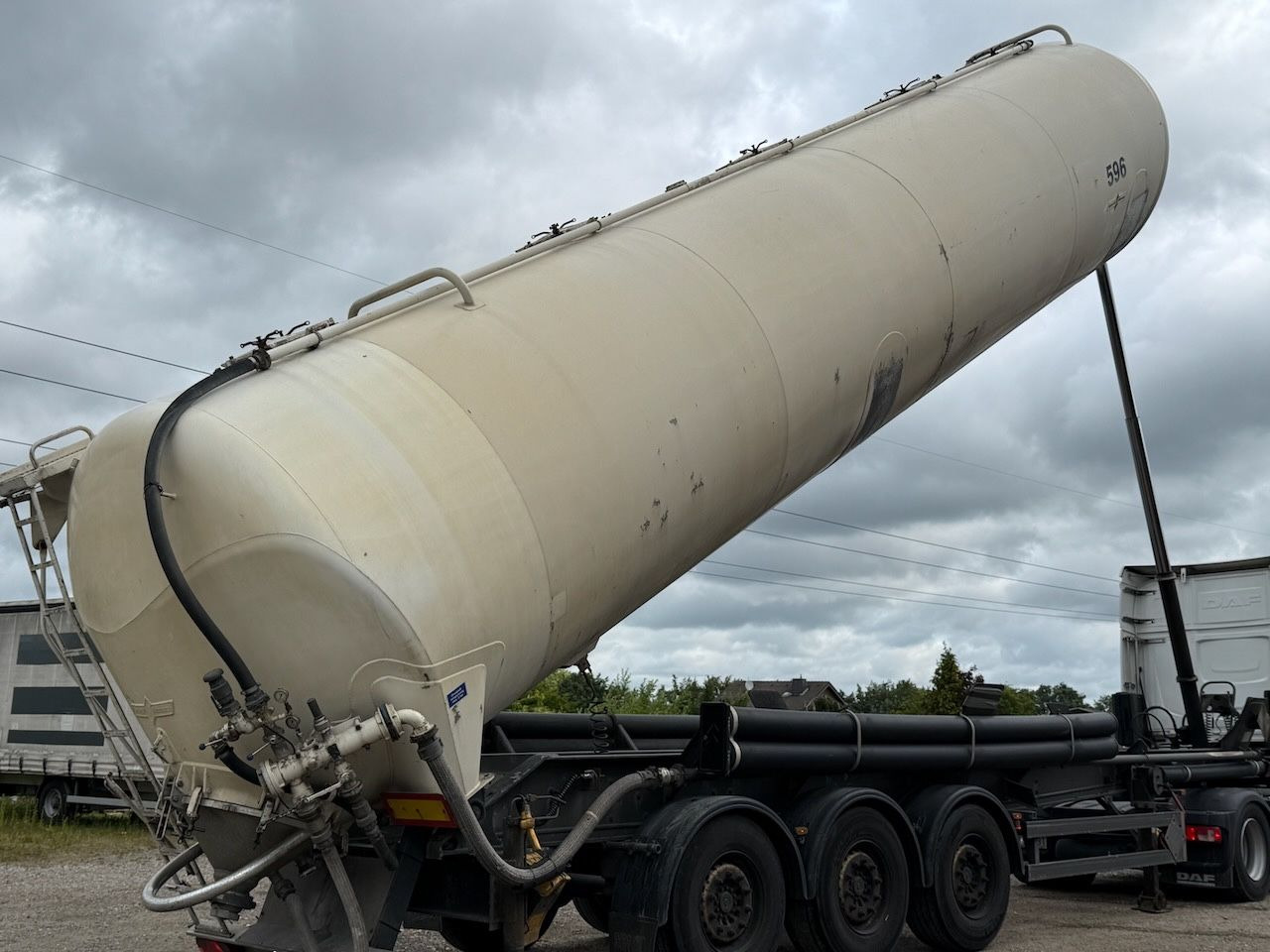 Spitzer SK 2760 CAL Kippsilo - Bulkoplegger: afbeelding 2 Spitzer SK 2760 CAL Kippsilo - Bulkoplegger: afbeelding 2