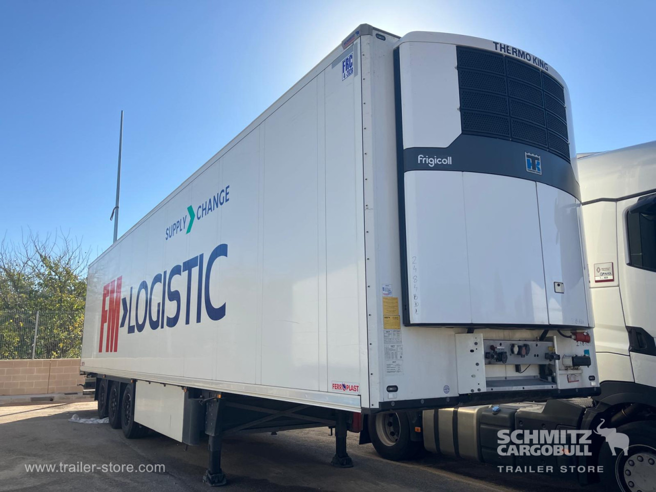 SCHMITZ Semiremolque Frigo Standard Double deck - Isotherm oplegger: afbeelding 1 SCHMITZ Semiremolque Frigo Standard Double deck - Isotherm oplegger: afbeelding 1