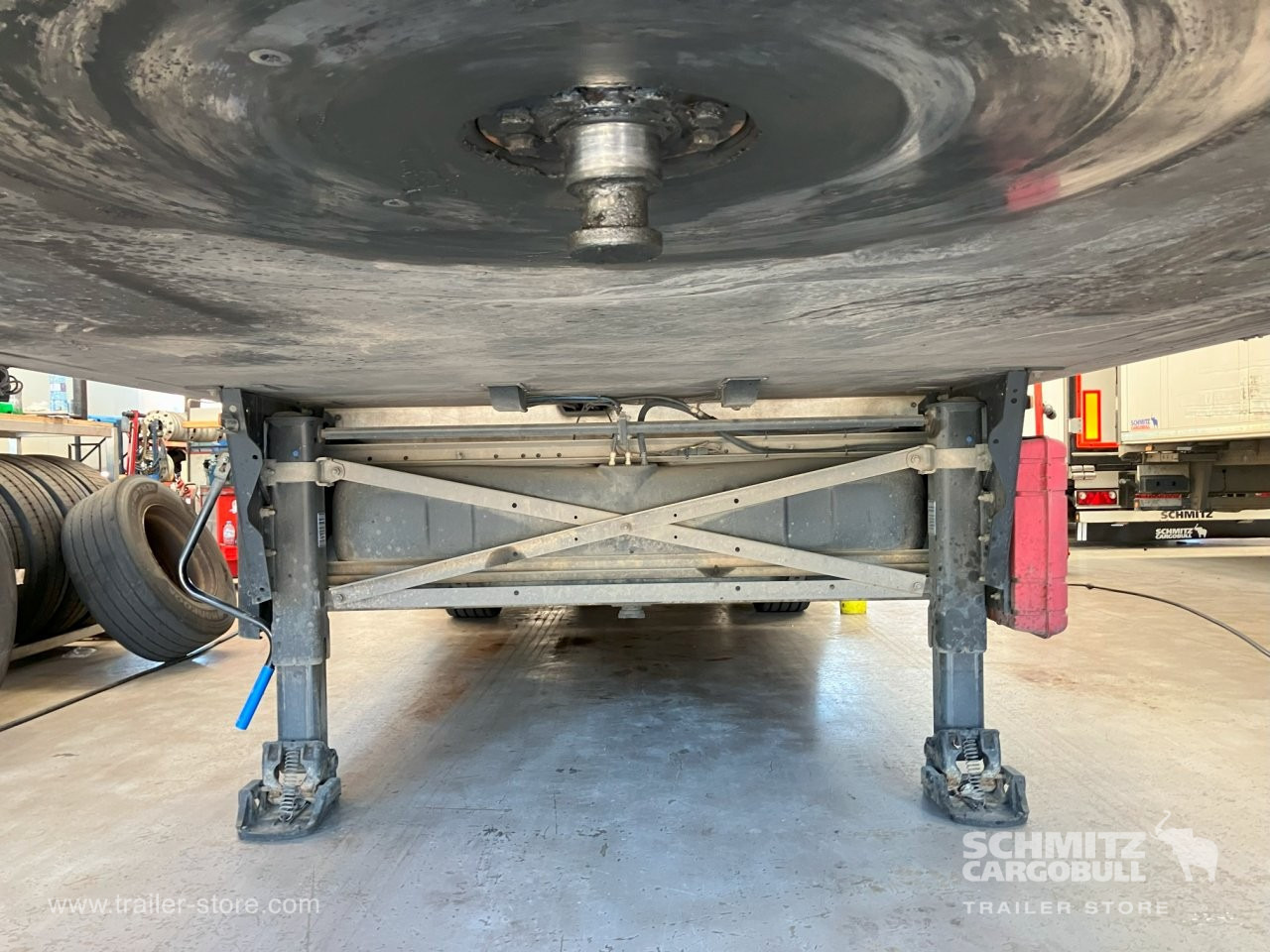 SCHMITZ Semiremolque Frigo Standard Double deck - Isotherm oplegger: afbeelding 5 SCHMITZ Semiremolque Frigo Standard Double deck - Isotherm oplegger: afbeelding 5