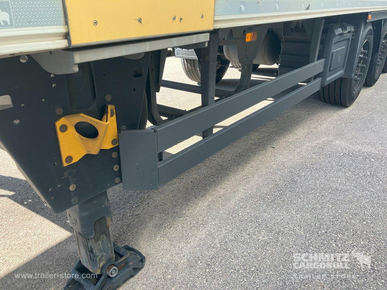 SCHMITZ Semiremolque Frigo Standard - Isotherm oplegger: afbeelding 2 SCHMITZ Semiremolque Frigo Standard - Isotherm oplegger: afbeelding 2