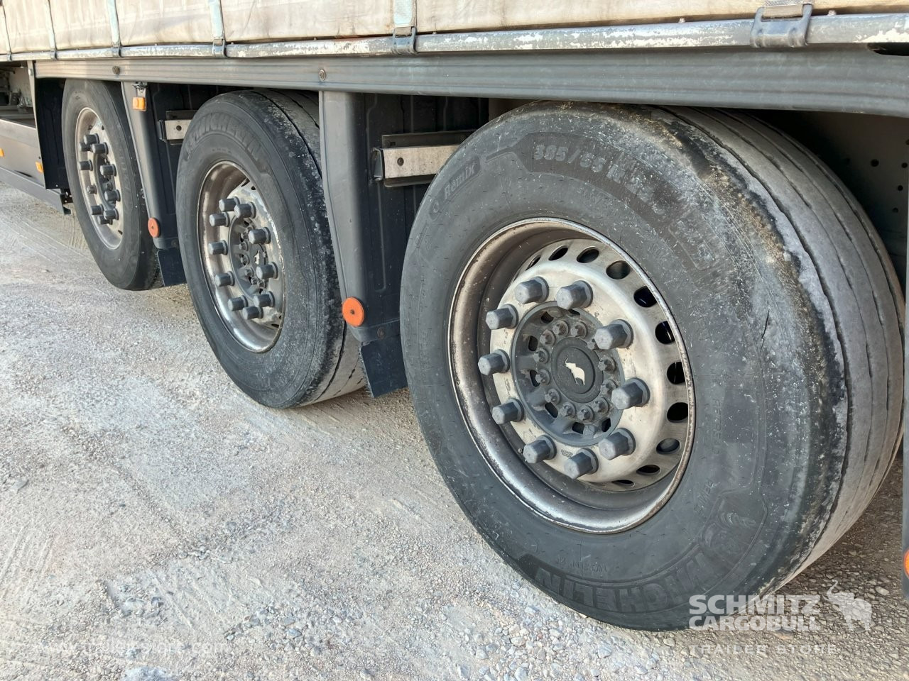 SCHMITZ Semiremolque Lona Standard - Schuifzeiloplegger: afbeelding 2 SCHMITZ Semiremolque Lona Standard - Schuifzeiloplegger: afbeelding 2