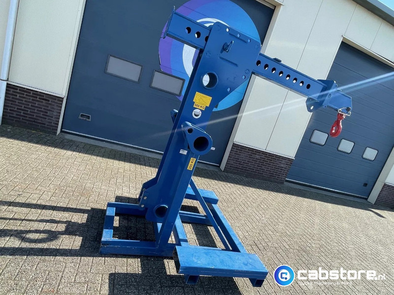 Rhino 002 002-02 Hijsarm Hefmast tbv heftruck - Year 2020 - 10 ton - Aanbouwdeel: afbeelding 3 Rhino 002 002-02 Hijsarm Hefmast tbv heftruck - Year 2020 - 10 ton - Aanbouwdeel: afbeelding 3