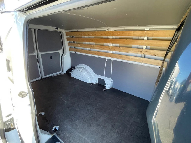 Kleine bestelwagen Volkswagen Transporter  T6.1 2.0 TDI Euro 6 - 110 Pk - Bouwjaar 2021 - Gesloten bestelwagen - H1/L2: afbeelding 10