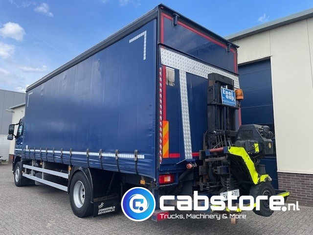 Volvo FM9 4X2R FAL9.0 RAD-A4 Volvo FM300 4x2 Euro 5 bakwagen - Schuifzeilen - Laadklep 2000 kg - Bouwjaar 2008 - Kooi-Aap heftruck - Bakwagen: afbeelding 3 Volvo FM9 4X2R FAL9.0 RAD-A4 Volvo FM300 4x2 Euro 5 bakwagen - Schuifzeilen - Laadklep 2000 kg - Bouwjaar 2008 - Kooi-Aap heftruck - Bakwagen: afbeelding 3