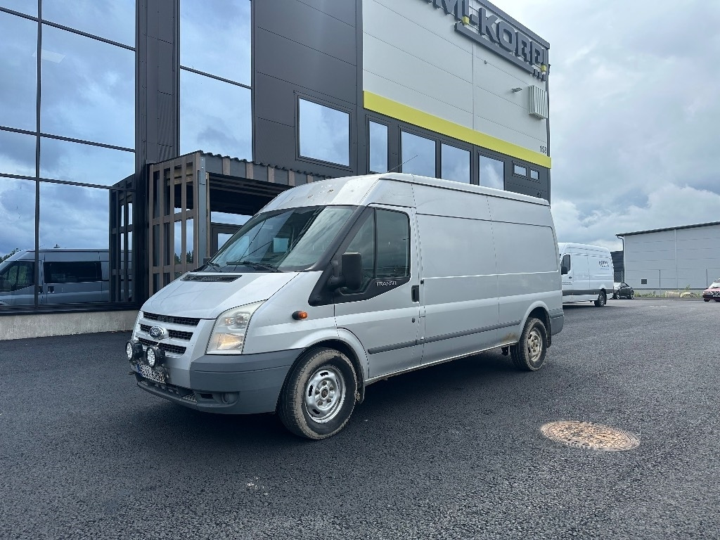 Ford Transit T350 4X4 huoltohyllyt  - Gesloten bestelwagen: afbeelding 1 Ford Transit T350 4X4 huoltohyllyt  - Gesloten bestelwagen: afbeelding 1