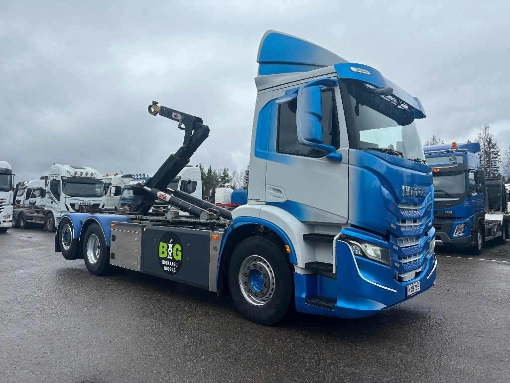 Iveco AD 260S40 Y/FS CNG - Haakarmsysteem vrachtwagen: afbeelding 3 Iveco AD 260S40 Y/FS CNG - Haakarmsysteem vrachtwagen: afbeelding 3