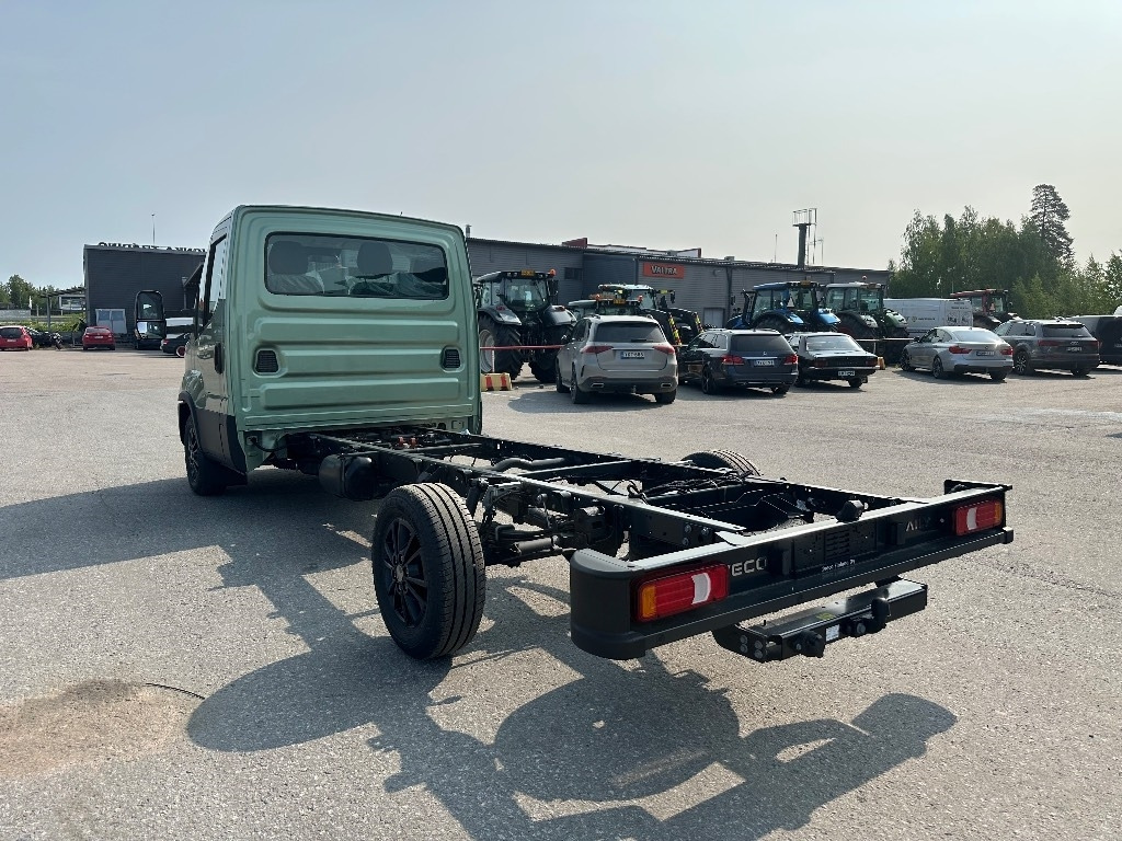 Iveco Daily 35S18A8 alusta - Gesloten bestelwagen: afbeelding 5 Iveco Daily 35S18A8 alusta - Gesloten bestelwagen: afbeelding 5