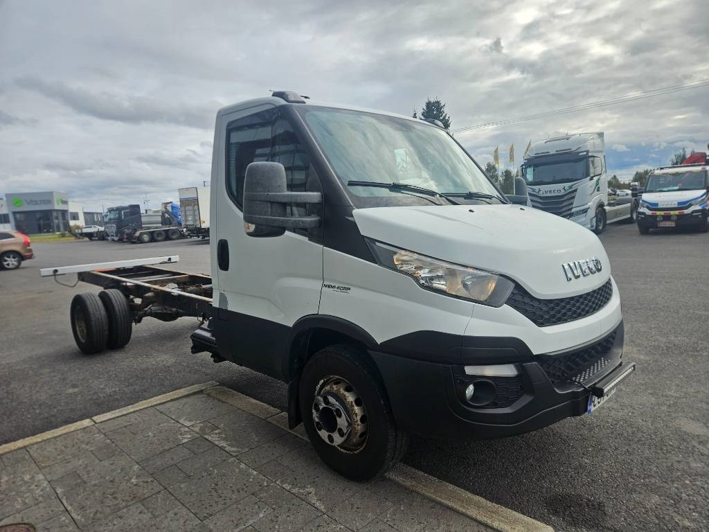 Iveco Daily 70C17 - Bestelwagen gesloten laadbak: afbeelding 2 Iveco Daily 70C17 - Bestelwagen gesloten laadbak: afbeelding 2