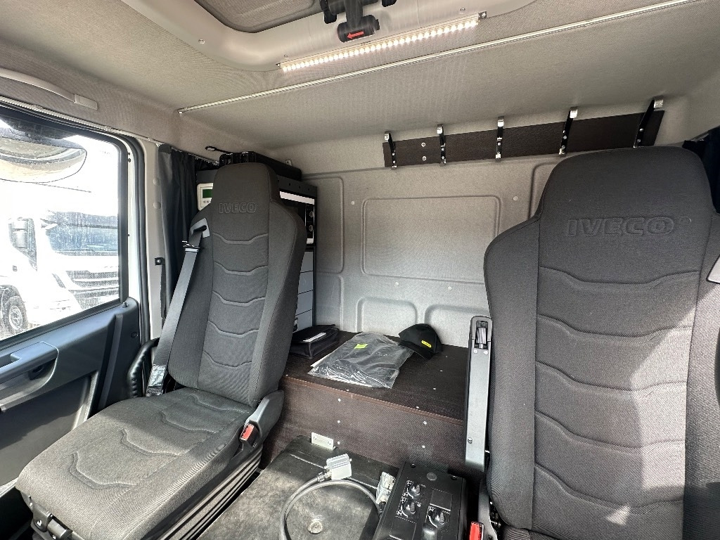 Nieuw Kraanwagen Iveco Eurocargo ML150E28 4x4 sähkölaitos varustein: afbeelding 18