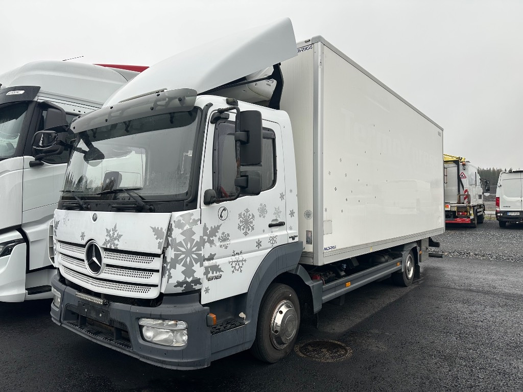Mercedes-Benz Atego 818 - Koelwagen vrachtwagen: afbeelding 1 Mercedes-Benz Atego 818 - Koelwagen vrachtwagen: afbeelding 1