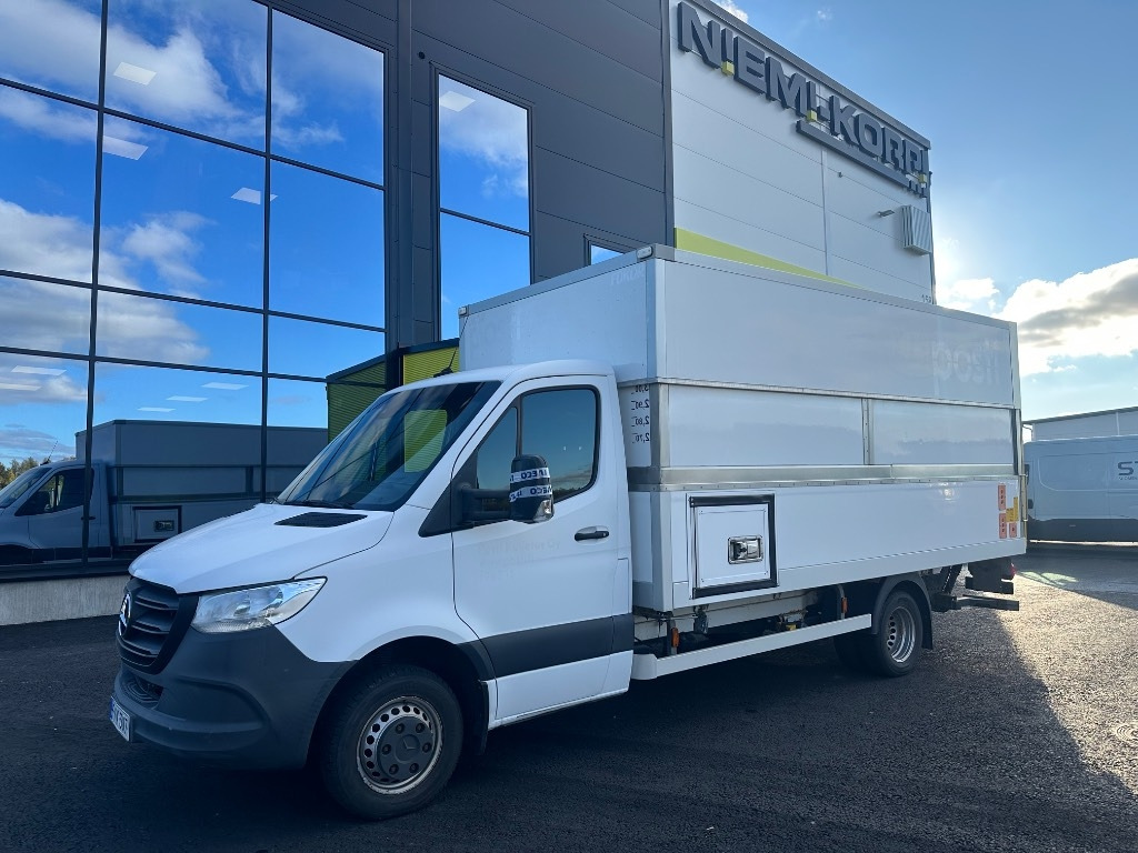 Mercedes-Benz Sprinter 516 Nouseva kori - Bestelwagen gesloten laadbak: afbeelding 1 Mercedes-Benz Sprinter 516 Nouseva kori - Bestelwagen gesloten laadbak: afbeelding 1