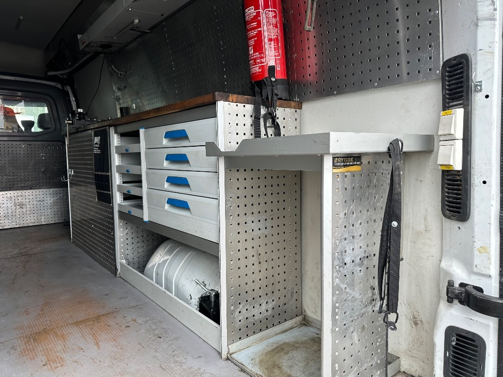 Leasing Renault Master huoltoauto varusteineen Renault Master huoltoauto varusteineen: afbeelding 7 Leasing Renault Master huoltoauto varusteineen Renault Master huoltoauto varusteineen: afbeelding 7