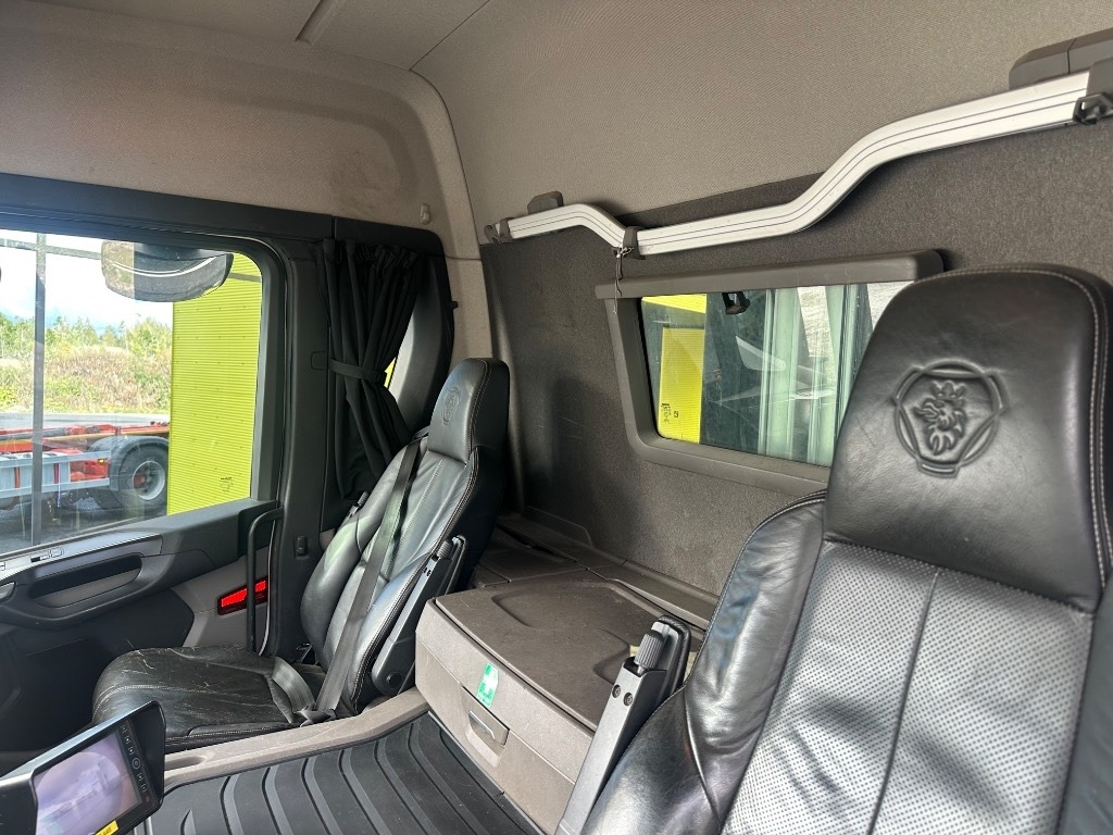 Haakarmsysteem vrachtwagen Scania P 370 6x2*4: afbeelding 14