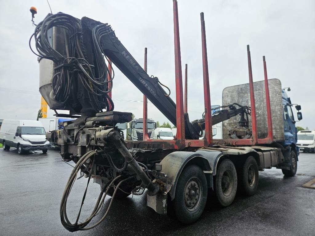 Sisu C600 8x4 kesla 2010 - Houttransport: afbeelding 3 Sisu C600 8x4 kesla 2010 - Houttransport: afbeelding 3