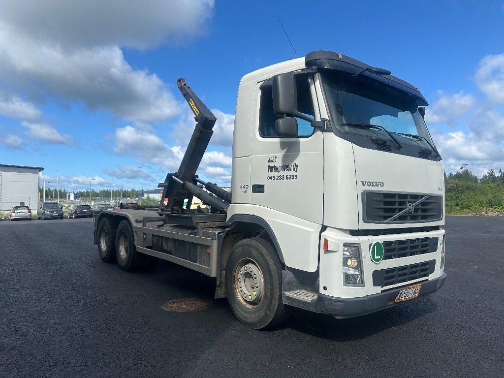 Volvo FH 440 6x4 - Haakarmsysteem vrachtwagen: afbeelding 2 Volvo FH 440 6x4 - Haakarmsysteem vrachtwagen: afbeelding 2