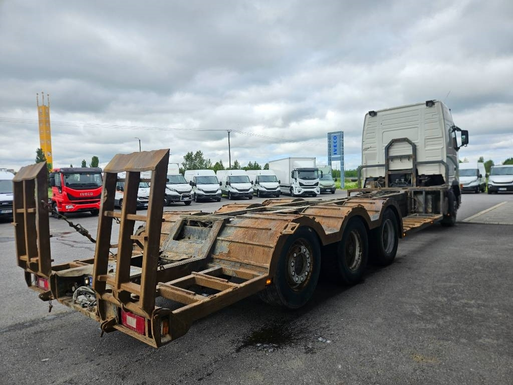 Volvo FH12 8x4 - Houttransport: afbeelding 3 Volvo FH12 8x4 - Houttransport: afbeelding 3