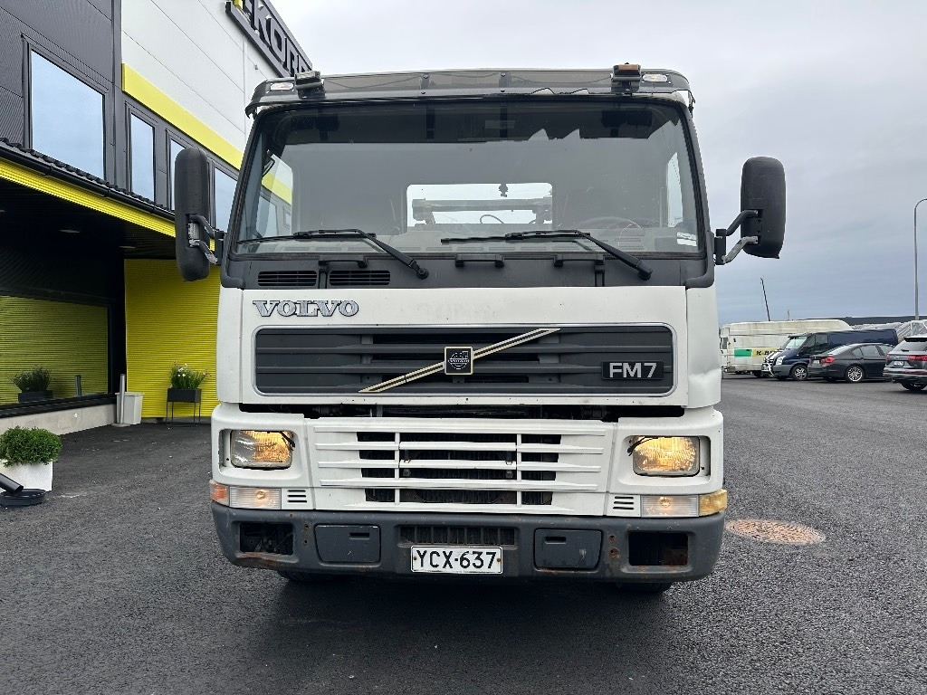Volvo FM7 4x2 vaijerilaitteilla - Portaalarmsysteem vrachtwagen: afbeelding 2 Volvo FM7 4x2 vaijerilaitteilla - Portaalarmsysteem vrachtwagen: afbeelding 2