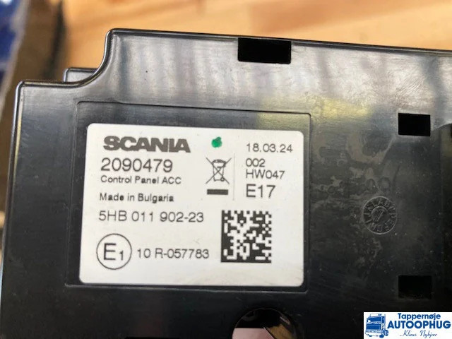 Scania 2090479 / 2819142 Climate control - Elektrisch systeem voor Vrachtwagen: afbeelding 1 Scania 2090479 / 2819142 Climate control - Elektrisch systeem voor Vrachtwagen: afbeelding 1