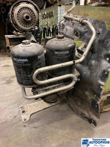 Scania APS Air dryer P/N: 2440300 - Elektrisch systeem voor Vrachtwagen: afbeelding 1 Scania APS Air dryer P/N: 2440300 - Elektrisch systeem voor Vrachtwagen: afbeelding 1