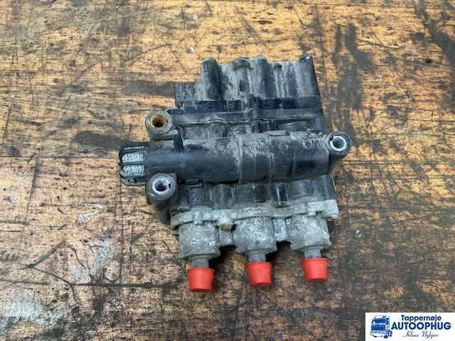 Scania Air suspension valve – Scania 1889795 - Elektrisch systeem voor Vrachtwagen: afbeelding 2 Scania Air suspension valve – Scania 1889795 - Elektrisch systeem voor Vrachtwagen: afbeelding 2