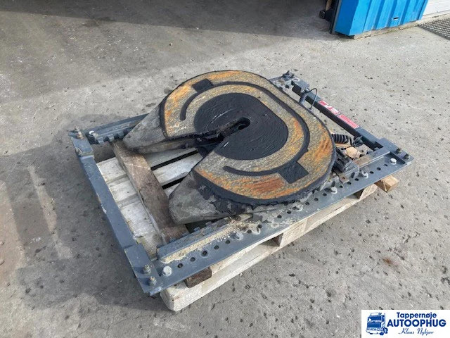 Scania JOST skammel flytbar - Koppelschotel voor Vrachtwagen: afbeelding 3 Scania JOST skammel flytbar - Koppelschotel voor Vrachtwagen: afbeelding 3