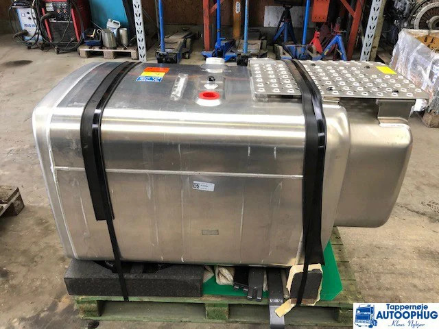 Scania Tank 540 P/N: 2132703 - Brandstoftank voor Vrachtwagen: afbeelding 3 Scania Tank 540 P/N: 2132703 - Brandstoftank voor Vrachtwagen: afbeelding 3