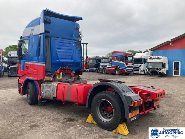 Iveco Stralis 440 Damage - Trekker: afbeelding 3 Iveco Stralis 440 Damage - Trekker: afbeelding 3