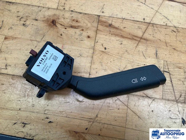 Volvo Blinklys kontakt Volvo 22943668 - Elektrisch systeem voor Vrachtwagen: afbeelding 1 Volvo Blinklys kontakt Volvo 22943668 - Elektrisch systeem voor Vrachtwagen: afbeelding 1