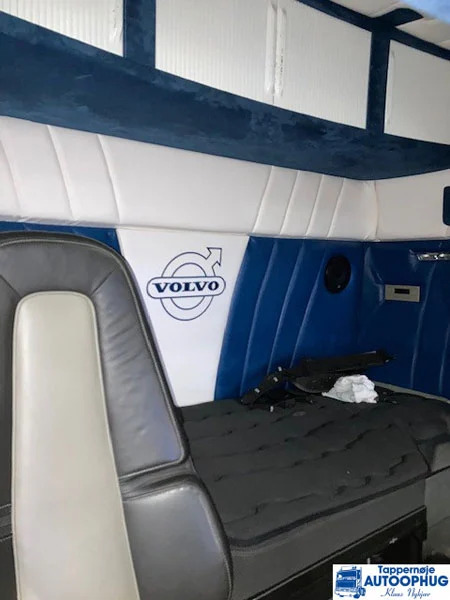 Volvo FH4 førerhus / cabine / CAP HI 215 - Cabine en interieur voor Vrachtwagen: afbeelding 1 Volvo FH4 førerhus / cabine / CAP HI 215 - Cabine en interieur voor Vrachtwagen: afbeelding 1