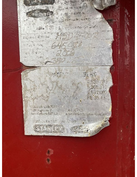 LaBounty MSD 4500R Saber - Sloopschaar voor Bouwmachine: afbeelding 2 LaBounty MSD 4500R Saber - Sloopschaar voor Bouwmachine: afbeelding 2