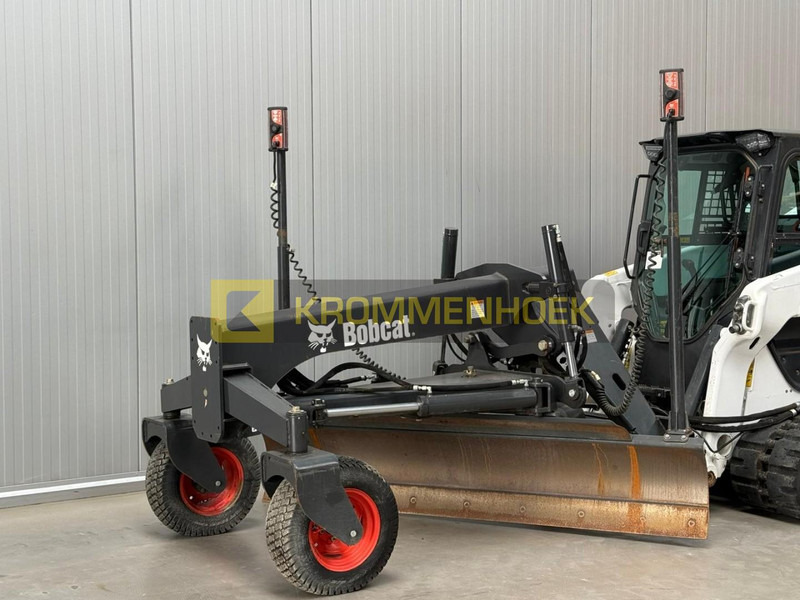 Bobcat Grader 244 cm HD Laser grader - Aanbouwdeel: afbeelding 2 Bobcat Grader 244 cm HD Laser grader - Aanbouwdeel: afbeelding 2