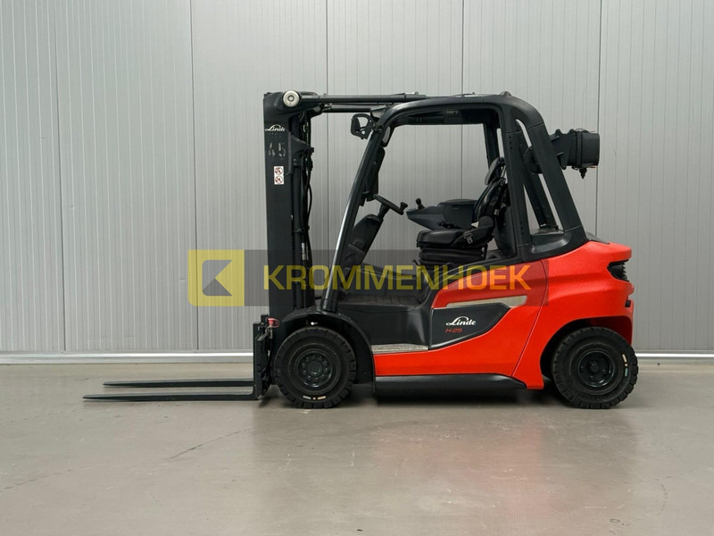 Linde H 25 D - Diesel heftruck: afbeelding 1 Linde H 25 D - Diesel heftruck: afbeelding 1