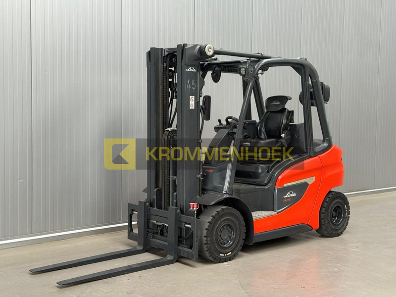 Linde H 25 D - Diesel heftruck: afbeelding 2 Linde H 25 D - Diesel heftruck: afbeelding 2