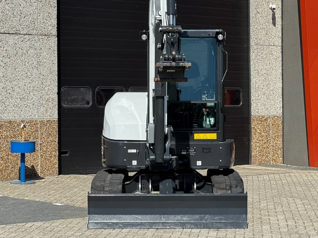 Bobcat E60 R2, 2024, 54 hours!! - Rupsgraafmachine: afbeelding 5 Bobcat E60 R2, 2024, 54 hours!! - Rupsgraafmachine: afbeelding 5