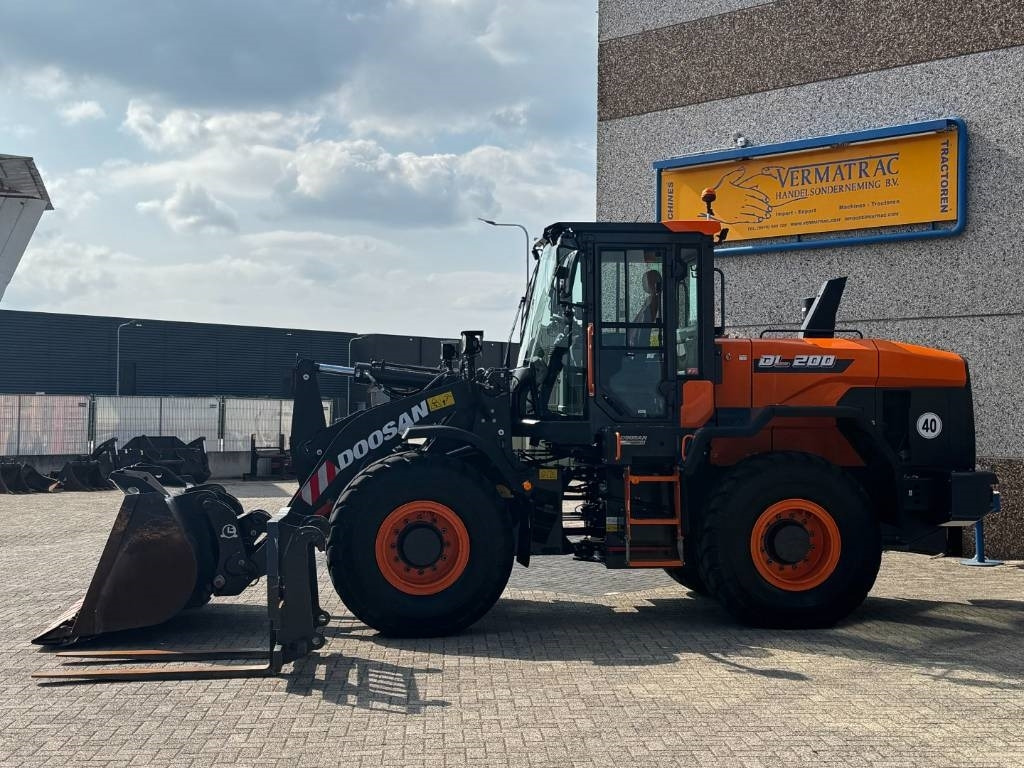 Doosan DEVELON / DOOSAN DL200-7, central lubrication, 202 - Schranklader: afbeelding 3 Doosan DEVELON / DOOSAN DL200-7, central lubrication, 202 - Schranklader: afbeelding 3