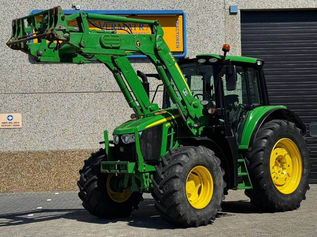 John Deere 6110M, 2021, Auto Power, 623R frontloader!! - Tractor: afbeelding 1 John Deere 6110M, 2021, Auto Power, 623R frontloader!! - Tractor: afbeelding 1
