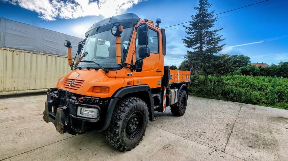 MERCEDES-BENZ Unimog U300 - Gemeentelijke machine/ Speciaal: afbeelding 4 MERCEDES-BENZ Unimog U300 - Gemeentelijke machine/ Speciaal: afbeelding 4