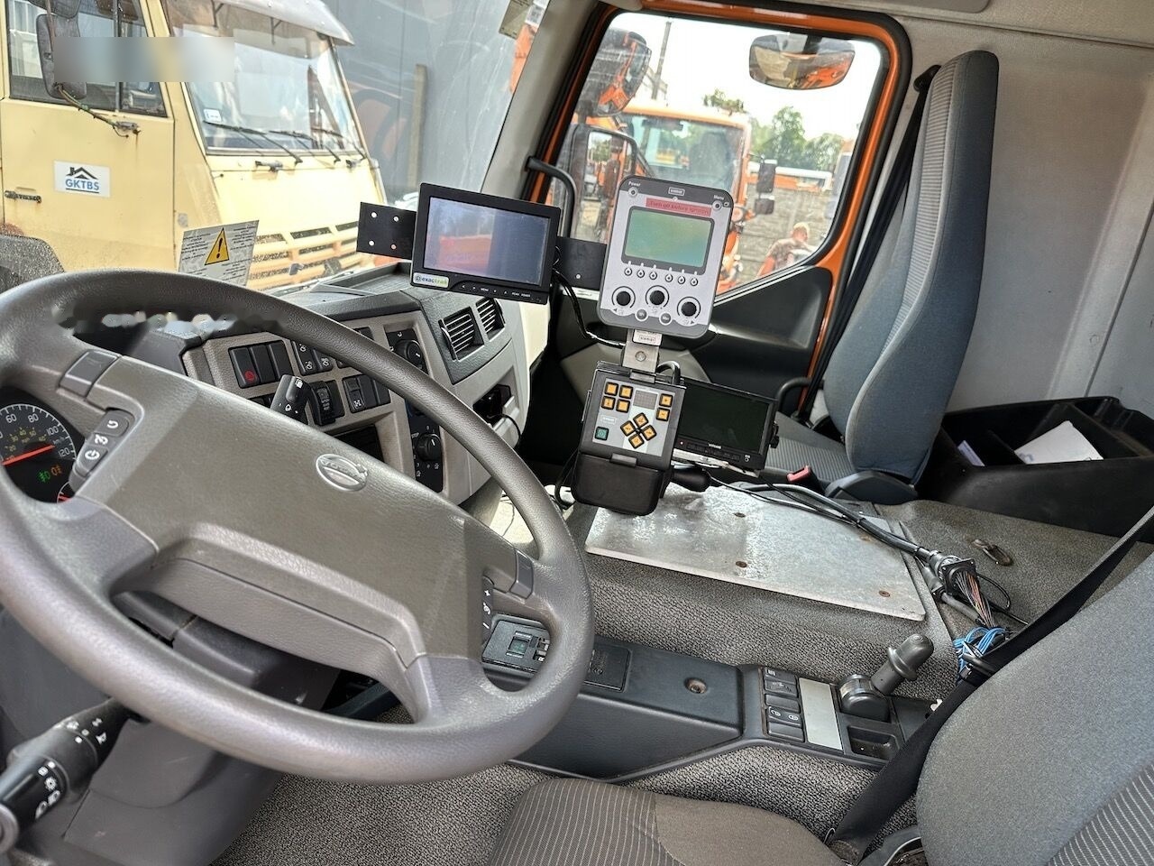 Sneeuwruimer Volvo FE340: afbeelding 8