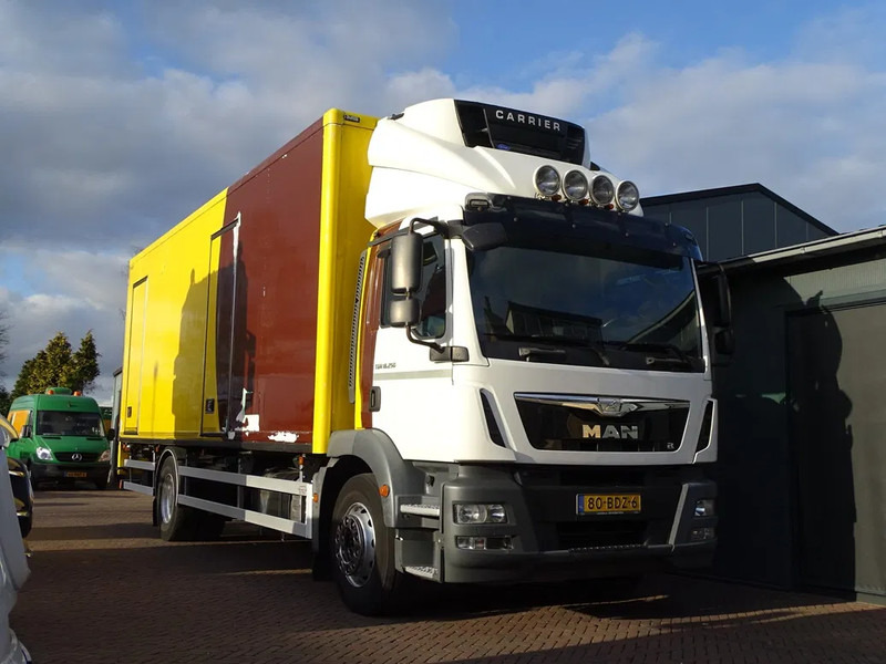 MAN TGM 18.250 E6 CARR SUP 750 CAM LBW 2 TON LOADCAP 10 TON - Isotherm vrachtwagen: afbeelding 1 MAN TGM 18.250 E6 CARR SUP 750 CAM LBW 2 TON LOADCAP 10 TON - Isotherm vrachtwagen: afbeelding 1
