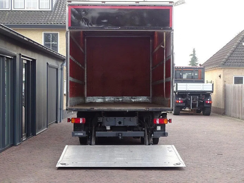 Mercedes-Benz Atego CREWCAB 6 SEATS standheizung lbw 1.5 ton - Bakwagen: afbeelding 4 Mercedes-Benz Atego CREWCAB 6 SEATS standheizung lbw 1.5 ton - Bakwagen: afbeelding 4