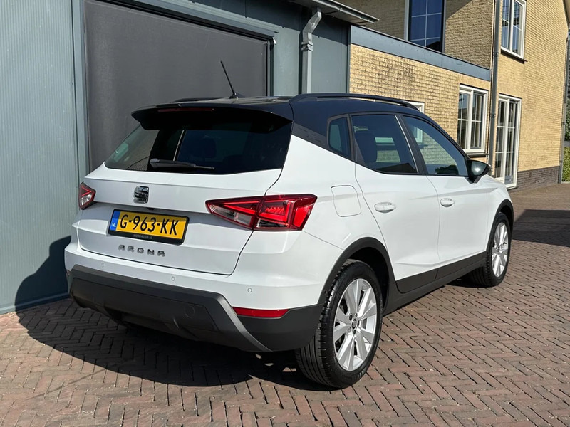 SEAT Arona 1.0 TSI Style Business Intense Dealeronderhouden Cruise Clima Navi Camera Parkeersensoren Lmv - Hatchback: afbeelding 3 SEAT Arona 1.0 TSI Style Business Intense Dealeronderhouden Cruise Clima Navi Camera Parkeersensoren Lmv - Hatchback: afbeelding 3