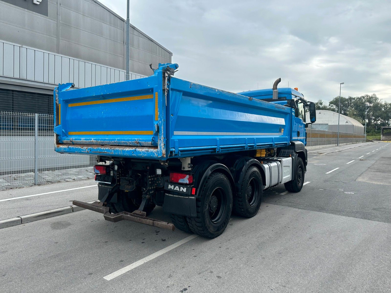 MAN TGS 26.460 6X4 Hydrodrive Bordmatik - Kipper vrachtwagen: afbeelding 4 MAN TGS 26.460 6X4 Hydrodrive Bordmatik - Kipper vrachtwagen: afbeelding 4