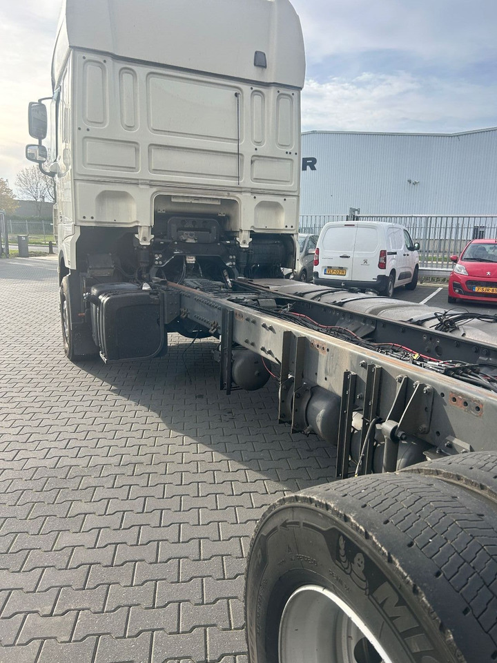 DAF XF 530 XF530 Super Space Cab FAR - Chassis vrachtwagen: afbeelding 5 DAF XF 530 XF530 Super Space Cab FAR - Chassis vrachtwagen: afbeelding 5