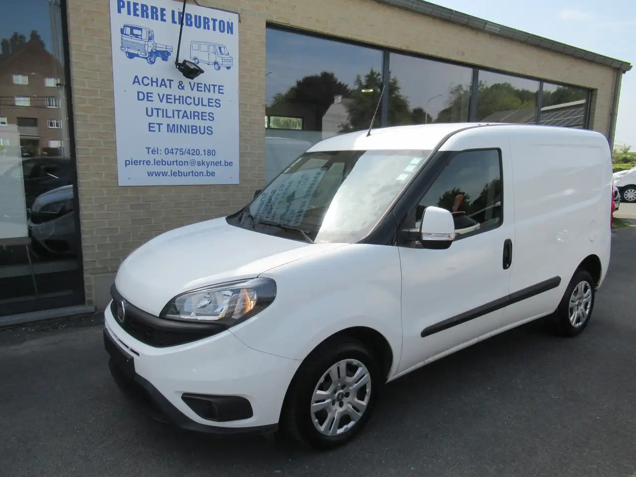 Fiat Doblo CLIM AUTO, NAVI, CRUISE 10500€+TVA/BTW - Kleine bestelwagen: afbeelding 1 Fiat Doblo CLIM AUTO, NAVI, CRUISE 10500€+TVA/BTW - Kleine bestelwagen: afbeelding 1