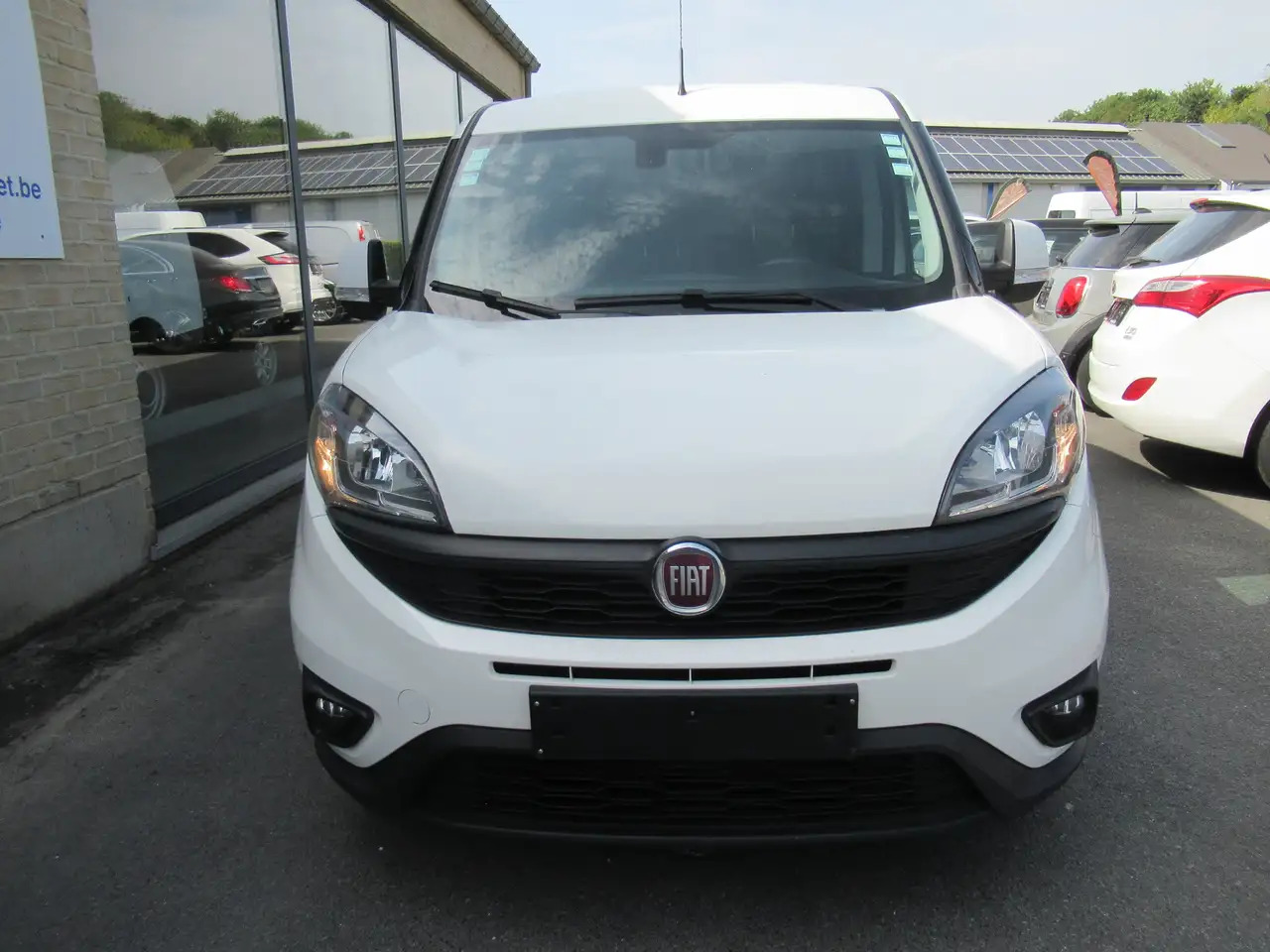 Fiat Doblo CLIM AUTO, NAVI, CRUISE 10500€+TVA/BTW - Kleine bestelwagen: afbeelding 3 Fiat Doblo CLIM AUTO, NAVI, CRUISE 10500€+TVA/BTW - Kleine bestelwagen: afbeelding 3