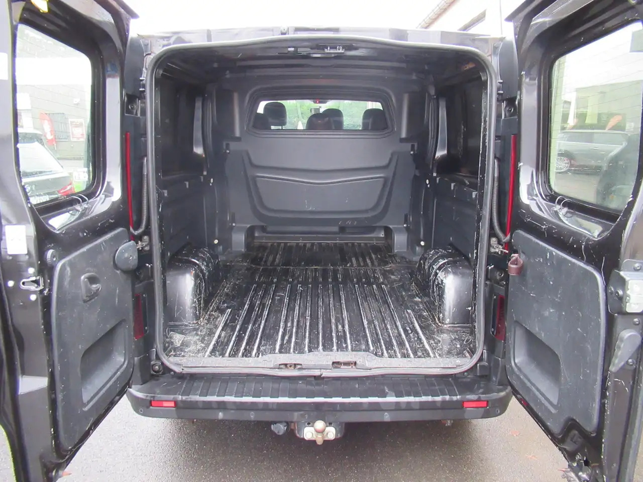 Renault Trafic DBLE CAB L2 AIRCO NAVI CRUISE 14800€+TVA - Bestelwagen met dubbele cabine: afbeelding 5 Renault Trafic DBLE CAB L2 AIRCO NAVI CRUISE 14800€+TVA - Bestelwagen met dubbele cabine: afbeelding 5